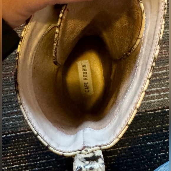 NWOT Cape Robbin Unisex faux Snakeskin 10” Boots sz 9/Men 7 - Picture 11 of 12